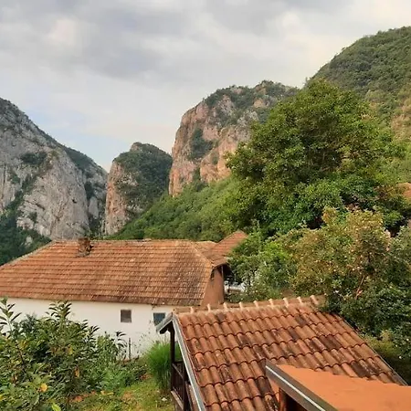Farm stay Golemi Kamik Pirot