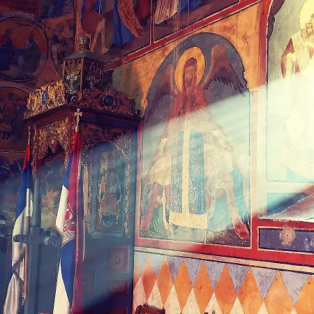 Golemi Kamik 农家乐