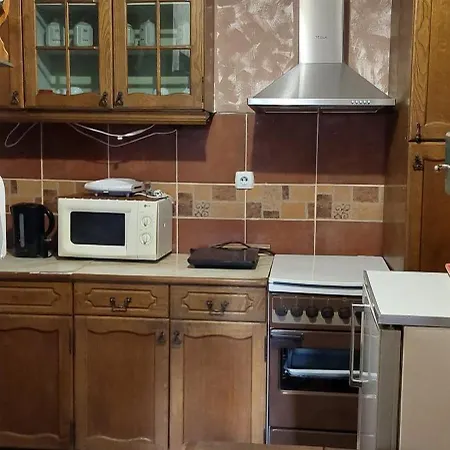 农家乐 Golemi Kamik